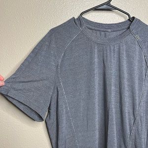 Lululemon men’s tee size L